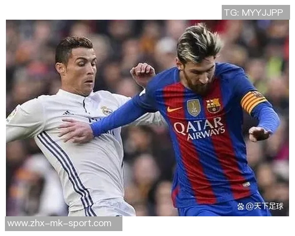 C罗在天下足球的辉煌历程与传奇瞬间回顾